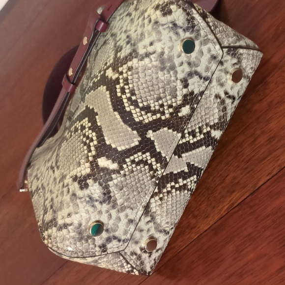 Kate Spade Fleur Embossed Small Top Handle Satchel Bag Snake Snakeskin - Picture 9 of 14